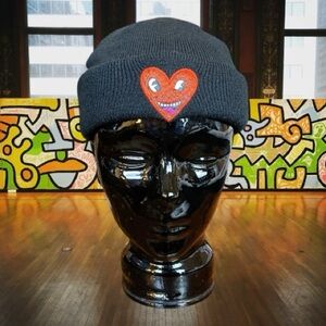 Urban Outfitters NWT Black & Red Keith Haring Knit Laughing Heart Beanie Hat OS